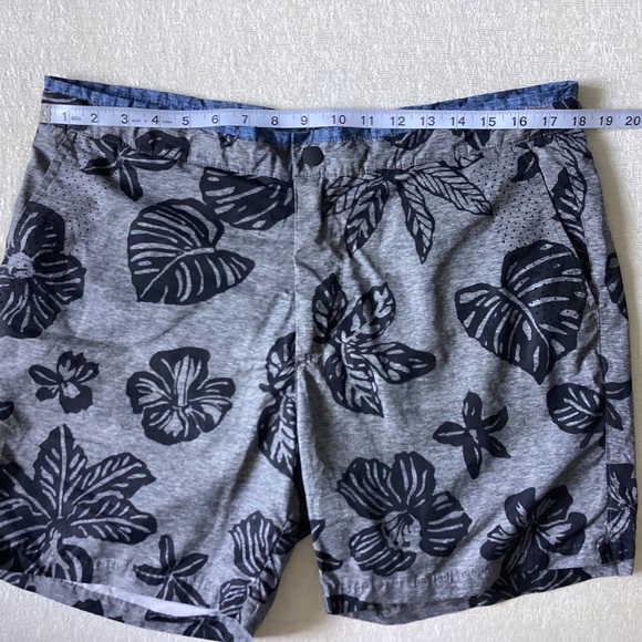 Scotch & Soda Tropical Floral Print Mélange Swim Shorts XL Grey & Black - Picture 10 of 14